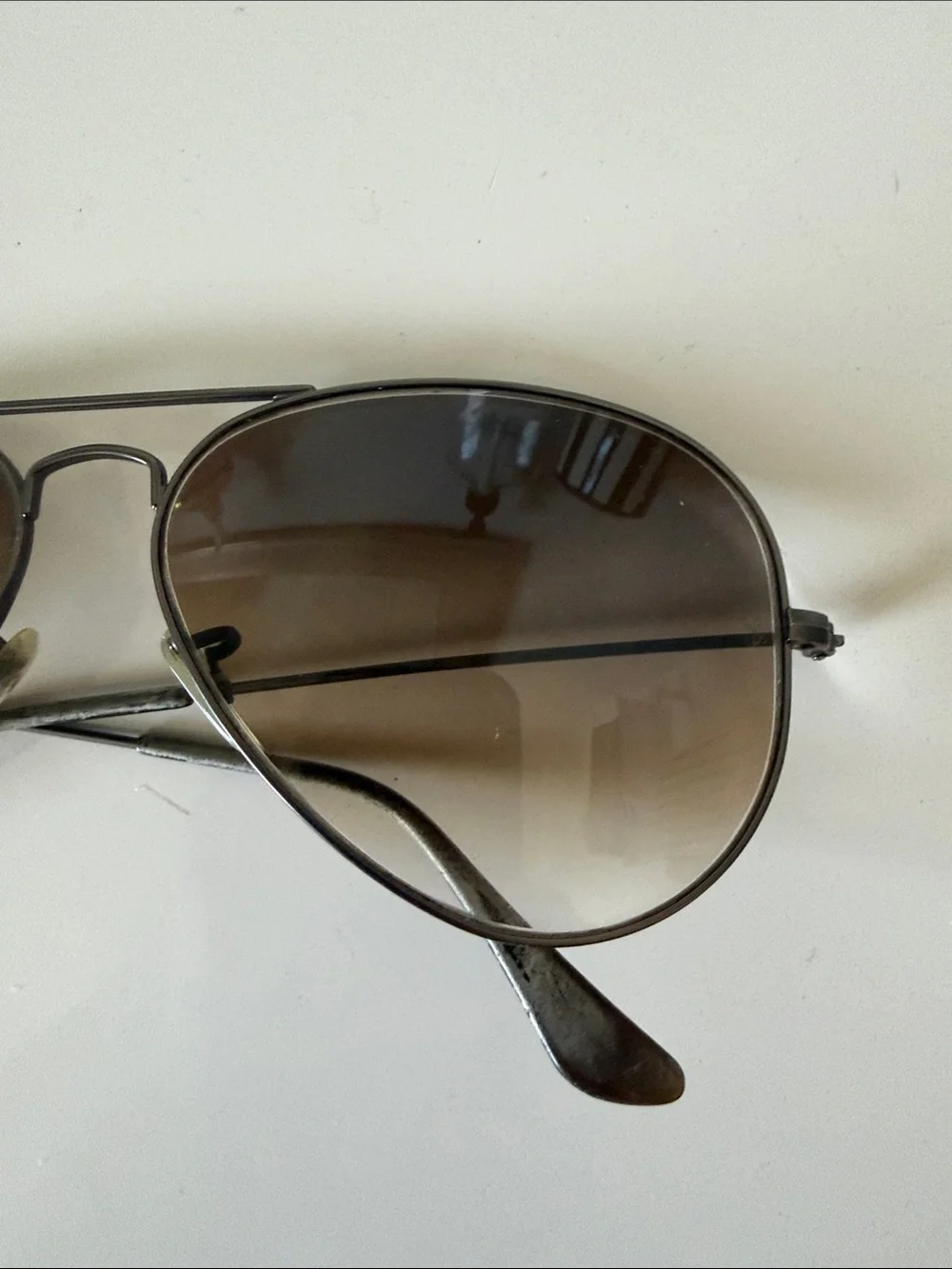 Ray-Ban Aviator Sunglasses with Gradient Gray Lenses and Silver Frame
